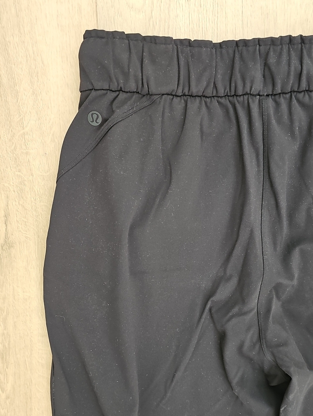 Lululemon Keep Moving Pant 7/8 High-Rise Black Size 6 - Picture 6 of 6